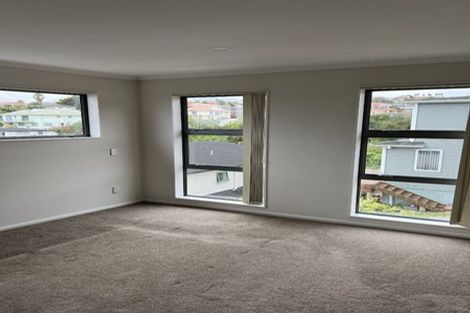 Photo of property in 28 The Enclave, Totara Heights, Auckland, 2105