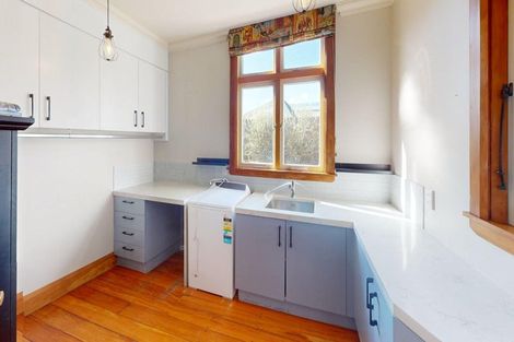 Photo of property in 10 Saint Johns Avenue, Palmerston North, 4414
