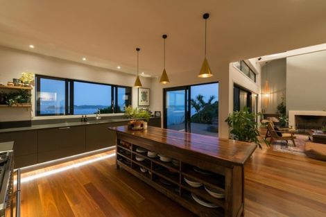 Photo of property in 98 Pukematu Lane, Russell, 0202