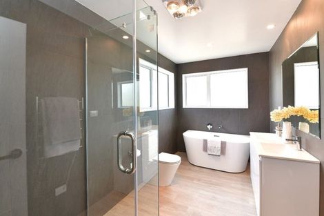 Photo of property in 702a East Coast Road, Pinehill, Auckland, 0632