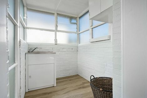 Photo of property in 1/58 Gardner Avenue, New Lynn, Auckland, 0600