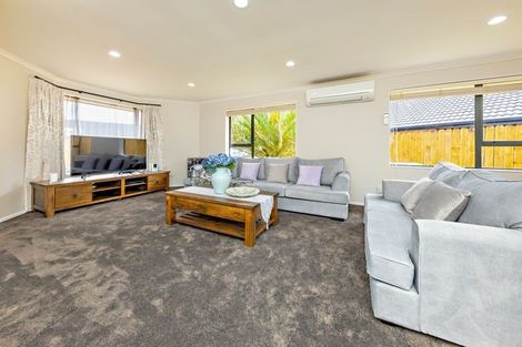 Photo of property in 18 Srah Place, East Tamaki, Auckland, 2013