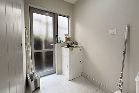 Photo of property in 9 Amber Glen, Albany, Auckland, 0632