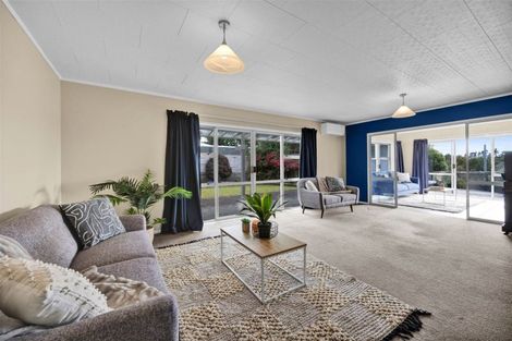 Photo of property in 146 Heta Road, Highlands Park, New Plymouth, 4312