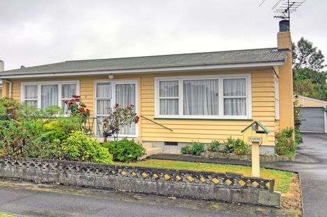 Photo of property in 8 Bannister Court, Masterton, 5810