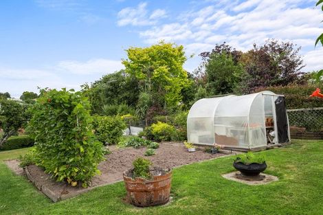 Photo of property in 6 Bellona Lane, Fairfield, Dunedin, 9018