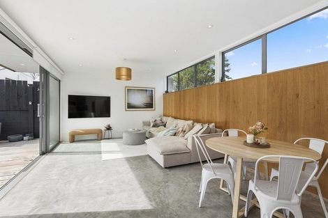 Photo of property in 185 Coutts Street, Rongotai, Wellington, 6022