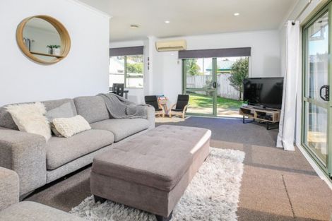 Photo of property in 13 Myrlene Place, Nawton, Hamilton, 3200