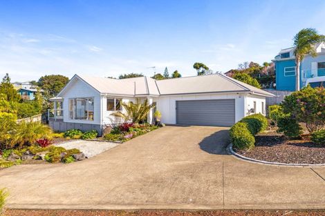 Photo of property in 26 Kotanui Avenue, Army Bay, Whangaparaoa, 0930