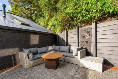 Photo of property in 225 Muritai Road, Eastbourne, Lower Hutt, 5013