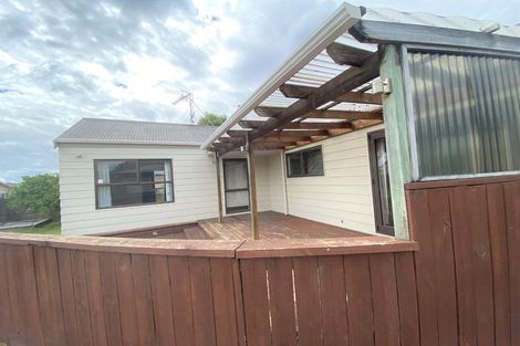 Photo of property in 46 Oakfield Crescent, Pukete, Hamilton, 3200