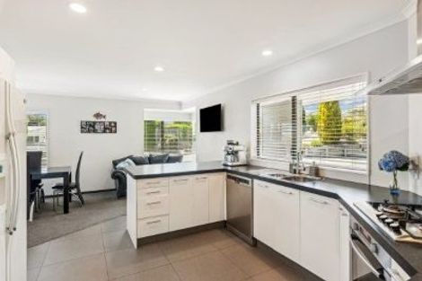 Photo of property in 125 Realm Drive, Paraparaumu, 5032