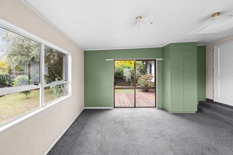 Photo of property in 6 Mangarau Crescent, Havelock North, 4130