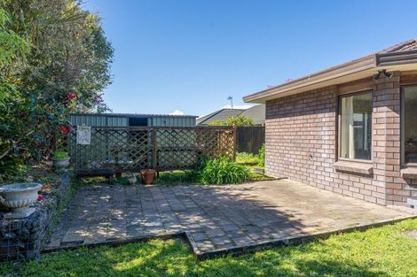 Photo of property in 19 Hadleigh Court, Paraparaumu, 5032