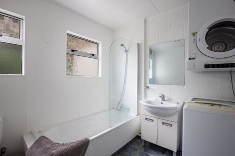 Photo of property in 3/57 Carrington Street, Lower Vogeltown, New Plymouth, 4310