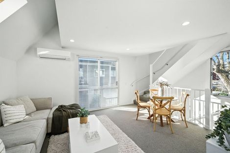 Photo of property in 2/31 Gloucester Street, Christchurch Central, Christchurch, 8013