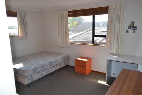 Photo of property in 16 Sayers Crescent, Ilam, Christchurch, 8041