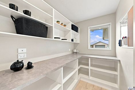 Photo of property in 22 Highgate Drive, Rangiora, 7400