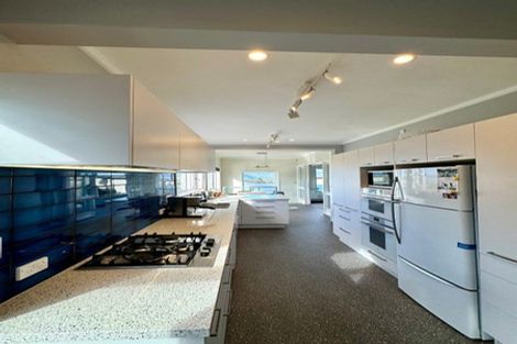 Photo of property in 102 Homebush Road, Khandallah, Wellington, 6035