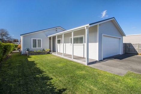 Photo of property in 5 Vesey Drive, Katikati, 3129