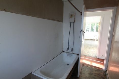 Photo of property in 42 Baird Road, Tokoroa, 3420