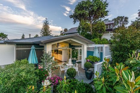 Photo of property in 43b Park Rise, Campbells Bay, Auckland, 0630