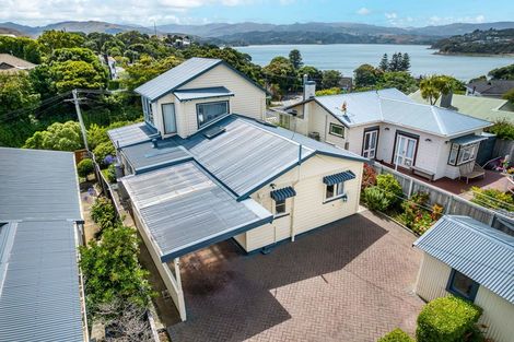 Photo of property in 76 Bayview Road, Paremata, Porirua, 5024
