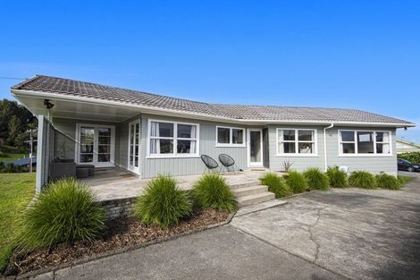 Photo of property in 51 Memorial Drive, Parahaki, Whangarei, 0112
