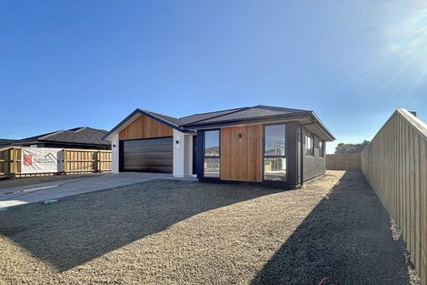 Photo of property in 51 Mehrtens Crescent, Woodend, 7691