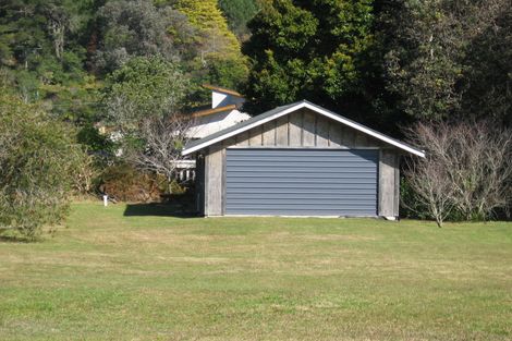 Photo of property in 44 Captain Cook Road, Cooks Beach, Whitianga, 3591