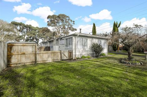 Photo of property in 1/10 Gloaming Place, Conifer Grove, Takanini, 2112