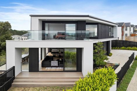 Photo of property in 326 Flat Bush School Road, Flat Bush, Auckland, 2019