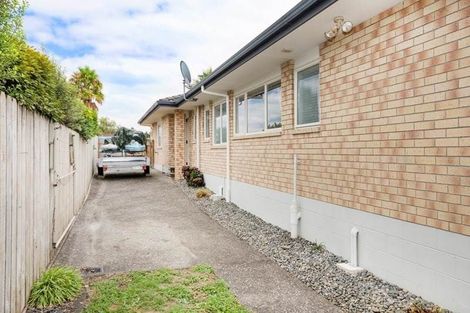 Photo of property in 8 Parkhaven Drive, Rosehill, Papakura, 2113