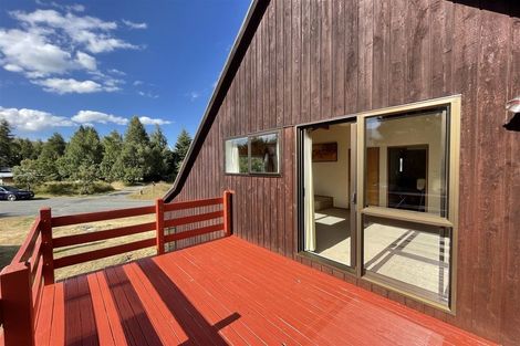 Photo of property in 10 Torlesse Place, Castle Hill, Springfield, 7580