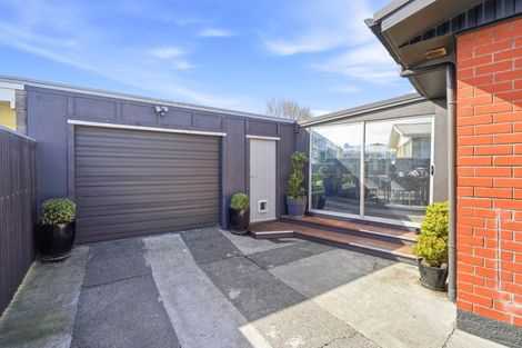 Photo of property in 23 Gibbons Crescent, Castlecliff, Whanganui, 4501