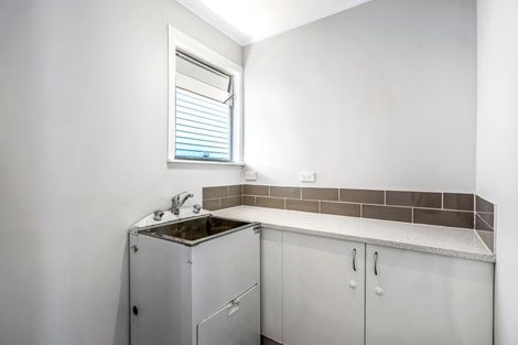 Photo of property in 35 Tampin Road, Hillpark, Auckland, 2102