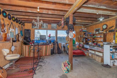 Photo of property in 15 Hunia Terrace, Himatangi Beach, Foxton, 4891