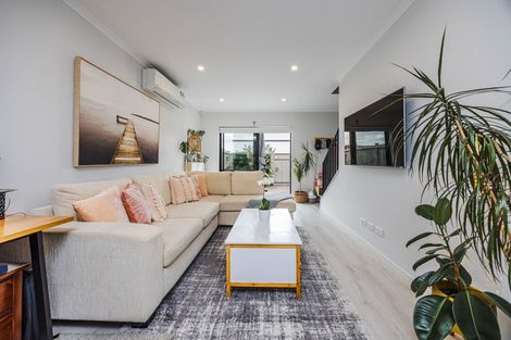 Photo of property in 36 Adlam Lane, Takanini, 2112