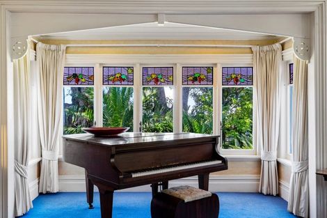 Photo of property in 14 Elizabeth Road, Bluff Hill, Napier, 4110