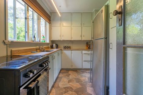 Photo of property in 1060 Sandspit Road, Sandspit, Warkworth, 0982