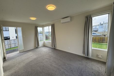 Photo of property in 5 Alabaster Drive, Papatoetoe, Auckland, 2025