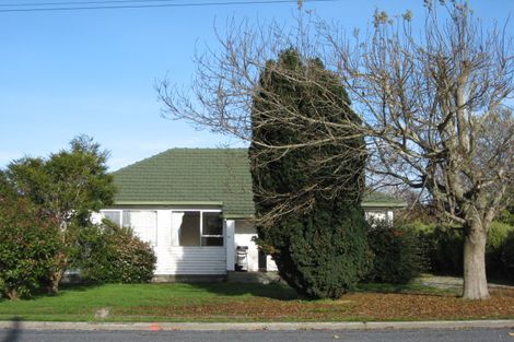 Photo of property in 35 Carlyle Street, Mataura, 9712