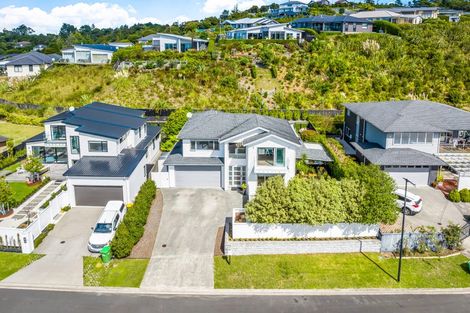 Photo of property in 9 Ruth Craig Place, Stanmore Bay, Whangaparaoa, 0932