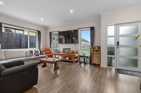 Photo of property in 37 Longbow Terrace, Flagstaff, Hamilton, 3210