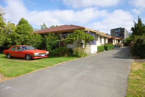 Photo of property in 2/14 Siska Place, Upper Riccarton, Christchurch, 8041