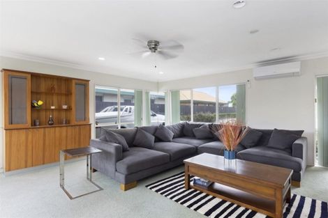 Photo of property in 38 Haven Grove, Papamoa Beach, Papamoa, 3118