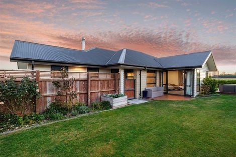 Photo of property in 9 Lancewood Way, Rangiora, 7400