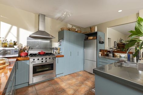 Photo of property in 6 Grassfield Place, Waimauku, 0812