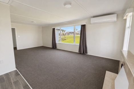 Photo of property in 50 Gorge Road, Maungaturoto, 0520