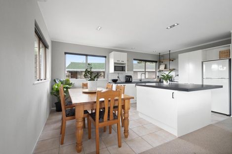 Photo of property in 2 Cooper Street, Pukekohe, 2120